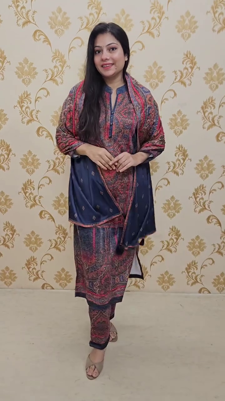 Women Cotton Kurta Pant Dupatta Set - Image 2